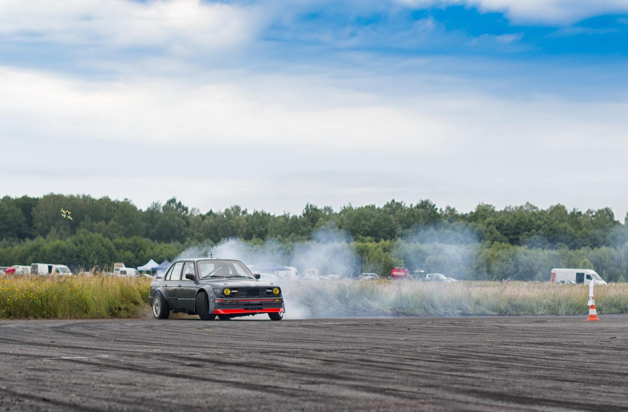 car-drifting-1-1.jpg car-drifting-1-1.jpg